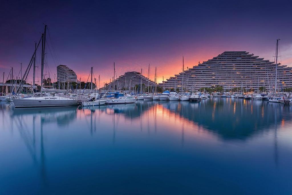 Standing Marina Baie Des Anges / Apartment